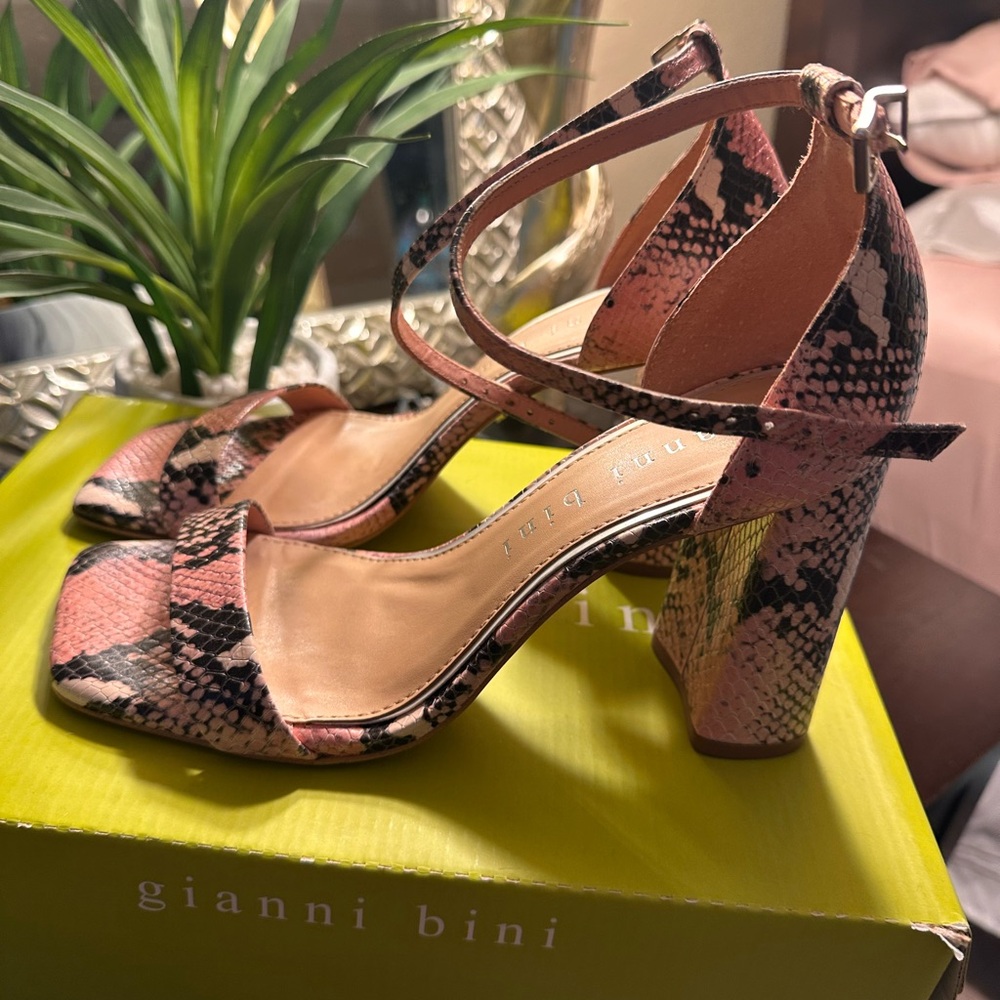 Gianni Bini Linyanne Pink and Black Snake Print Block Heels